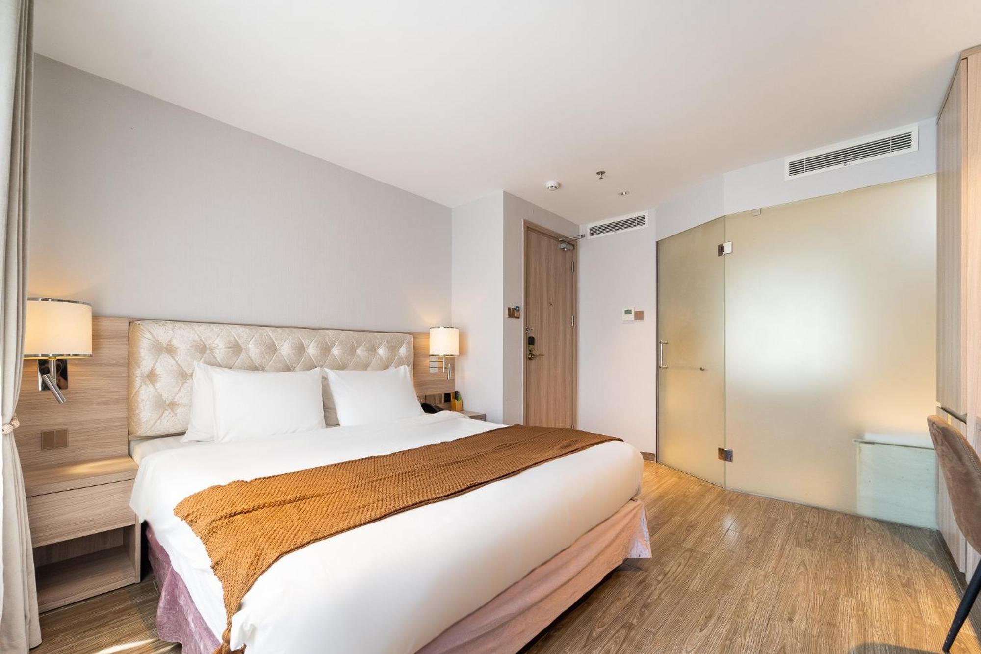 Nicecy Hotel Suites & Spa 호치민 외부 사진