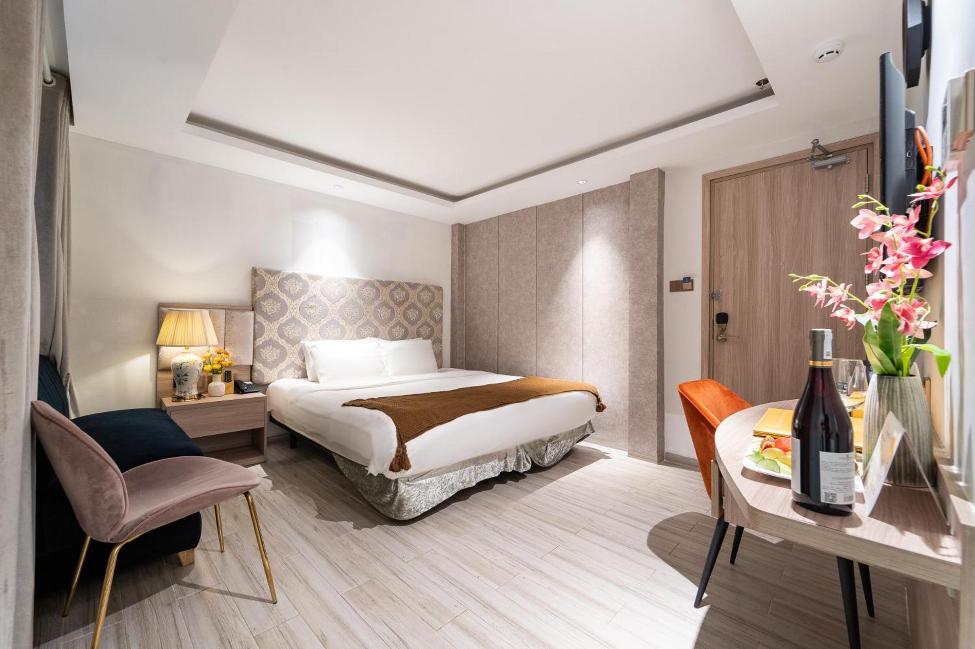 Nicecy Hotel Suites & Spa 호치민 객실 사진